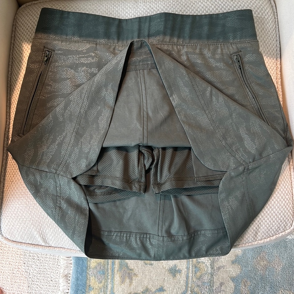 Orvis Skort